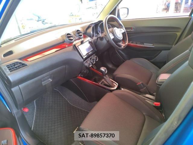 Suzuki SWIFT 2017-12 330344-21