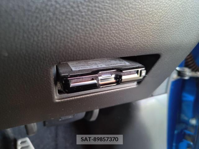 Suzuki SWIFT 2017-12 330344-15