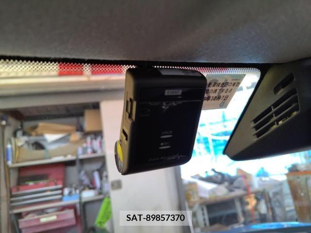 Suzuki SWIFT 2017-12 330344-19