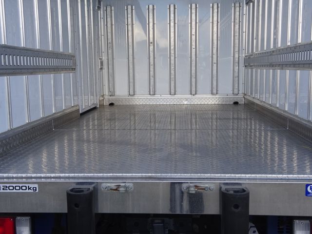 Isuzu ELF TRUCK 2019-08 188765-9