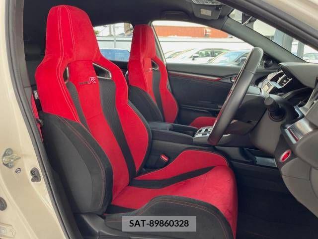 Honda CIVIC 2019-06 357940-8