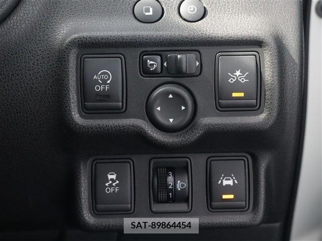 Nissan NOTE 2014-06 279931-10