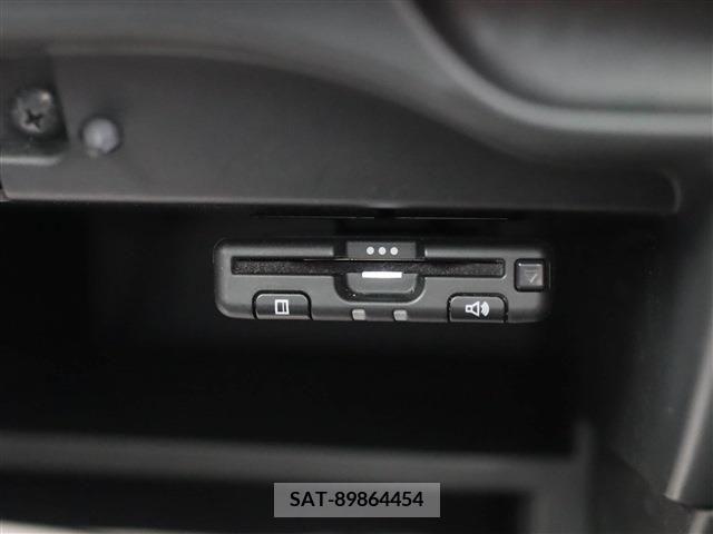 Nissan NOTE 2014-06 279931-5