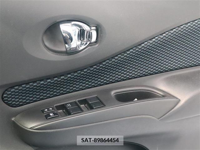 Nissan NOTE 2014-06 279931-4