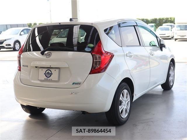 Nissan NOTE 2014-06 279931-6