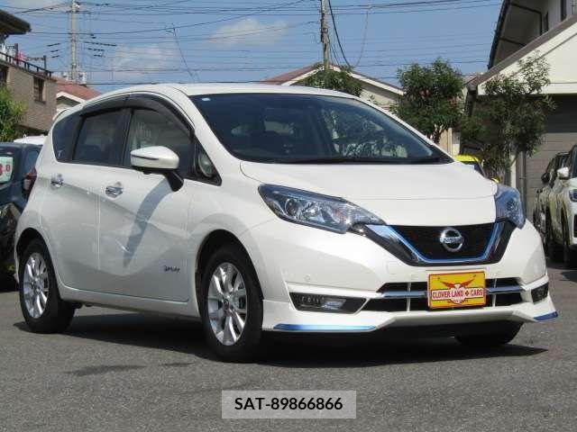 Nissan NOTE 2018-10 365394-9