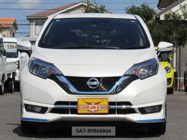 Nissan NOTE 2018-10 365394-5
