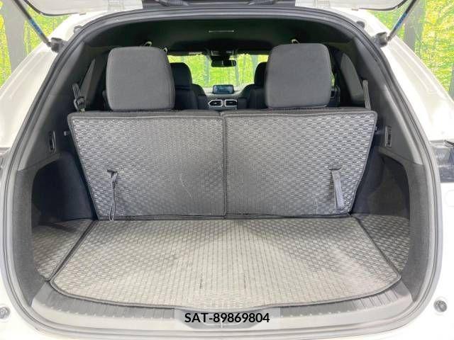 Mazda CX-8 2018-03 358832-11