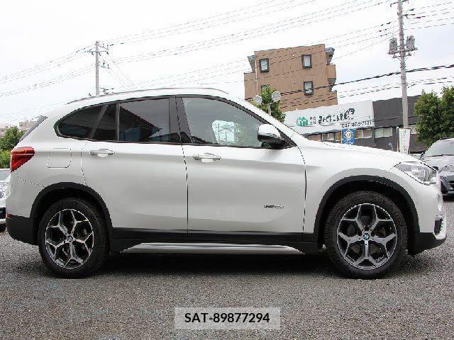 Bmw X1 2017-07 331727-28