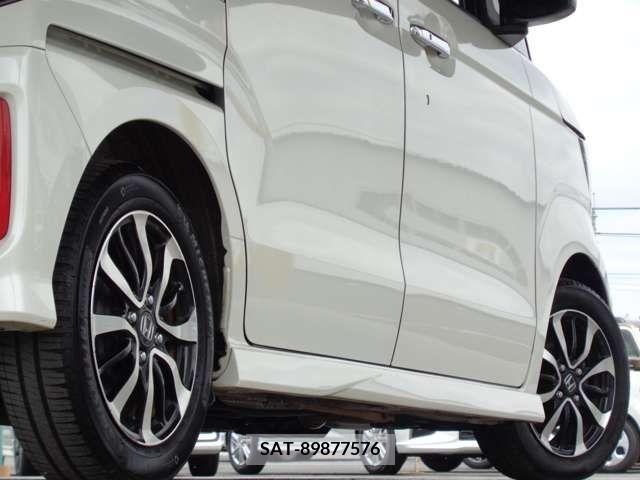 Honda N BOX CUSTOM 2017-12 279363-17
