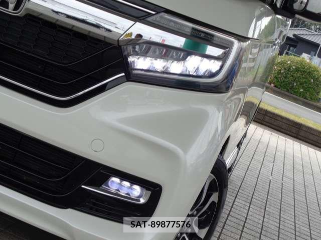 Honda N BOX CUSTOM 2017-12 279363-12