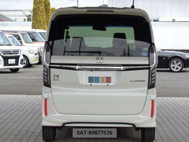 Honda N BOX CUSTOM 2017-12 279363-5