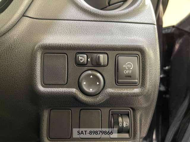 Nissan NOTE 2013-03 204886-15