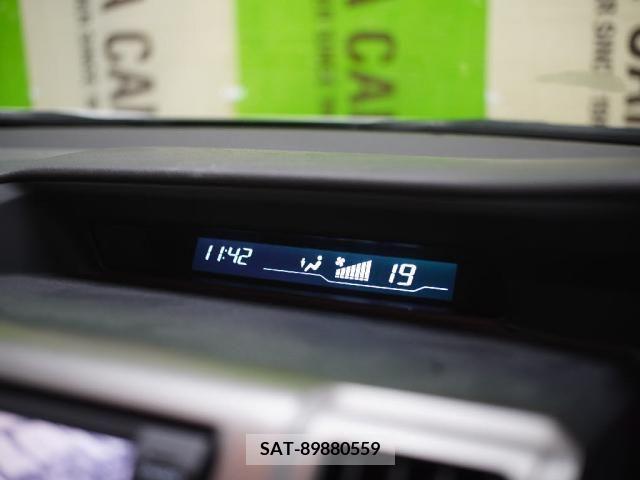 Honda STEP WGN 2013-08 385777-11