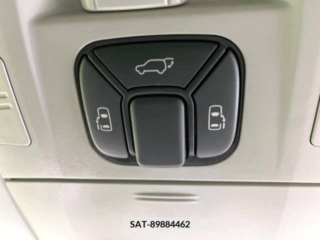 Toyota VELLFIRE 2013-02 243030-5