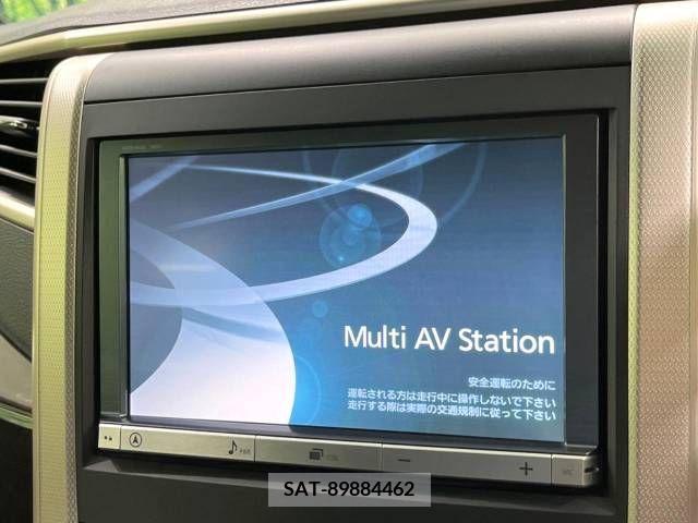 Toyota VELLFIRE 2013-02 243030-2