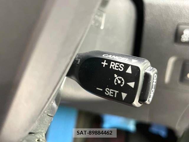 Toyota VELLFIRE 2013-02 243030-7
