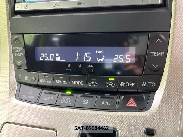 Toyota VELLFIRE 2013-02 243030-6