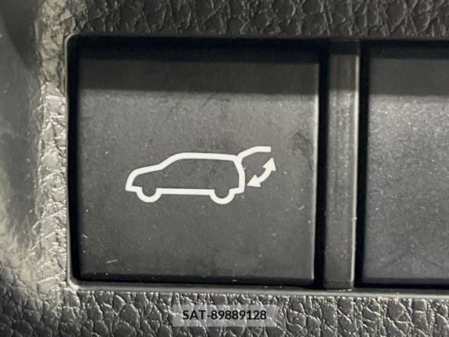 Toyota RAV4 2021-01 313130-4