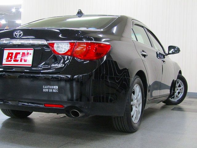 Toyota MARK X 2012-03 187203-27