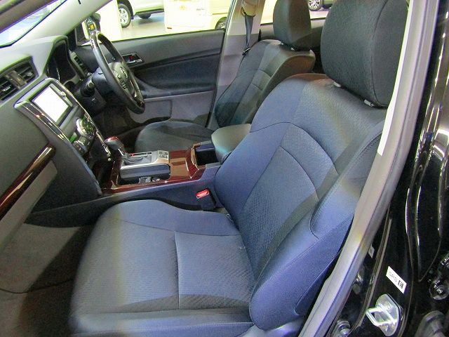 Toyota MARK X 2012-03 187203-12