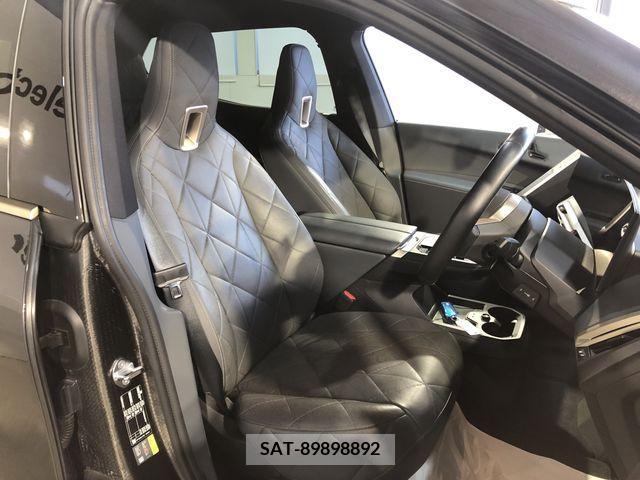 Bmw IX 2022-02 221432-9