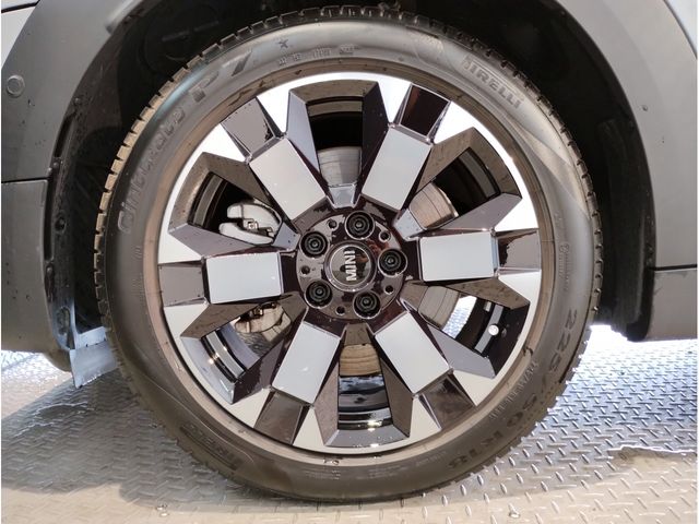 Bmw MINI 2022-07 13885-17