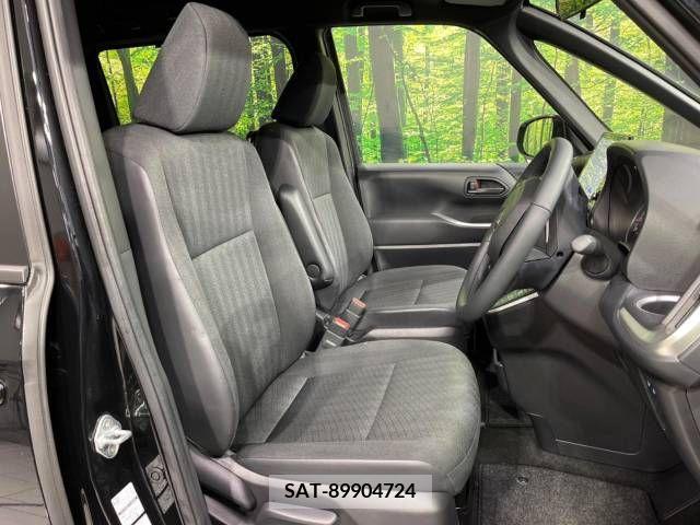 Toyota VOXY 2023-05 289280-8