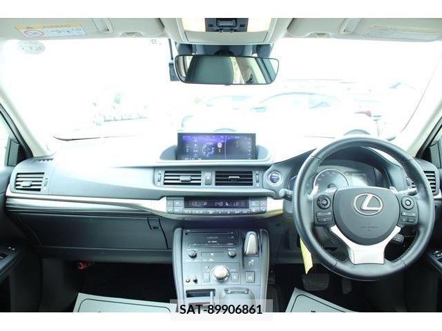 Lexus CT 2017-09 275256-15