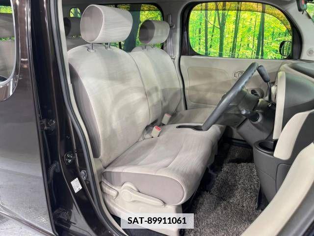 Nissan CUBE 2013-07 379694-8