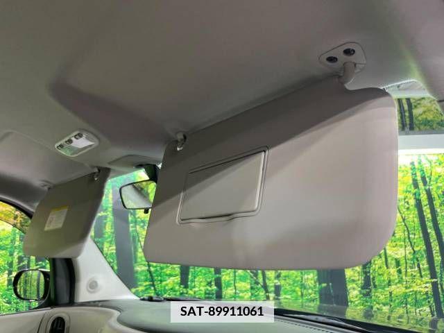 Nissan CUBE 2013-07 379694-7
