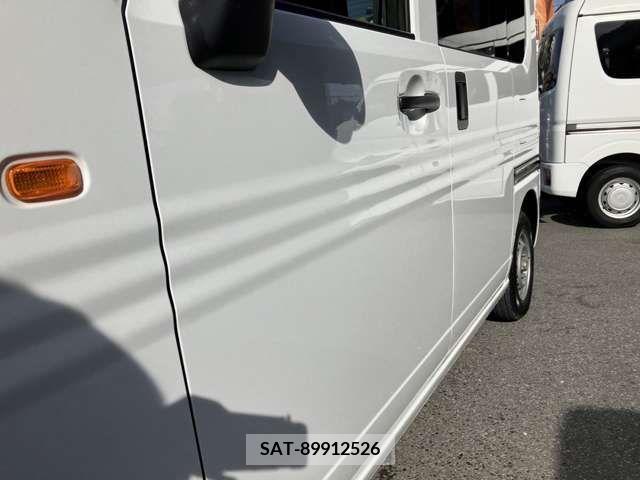 Honda N-VAN 2019-05 307943-16