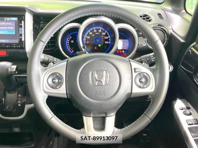 Honda N BOX CUSTOM 2015-08 306781-11