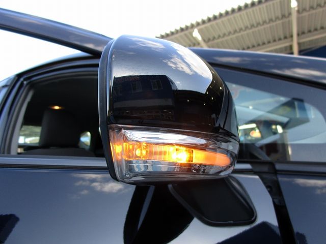 Toyota PRIUS 2011-01 3513-21