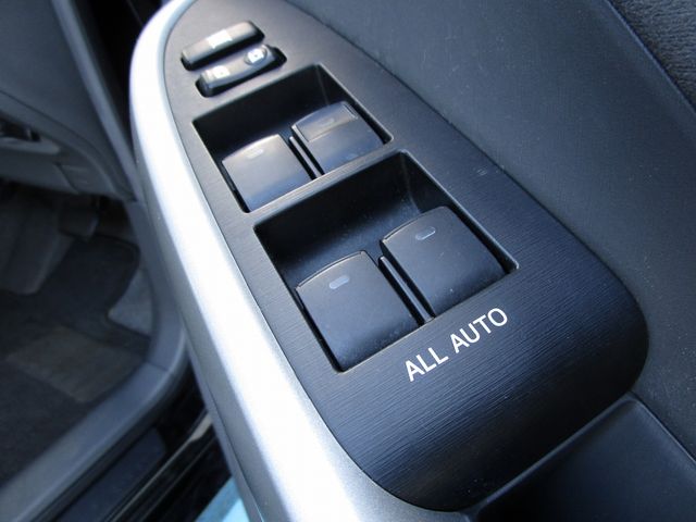 Toyota PRIUS 2011-01 3513-19