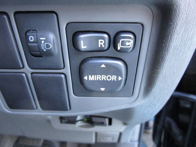 Toyota PRIUS 2011-01 3513-14