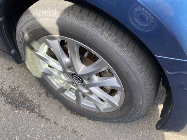 Mazda AXELA SPORT 2018-05 13584-5