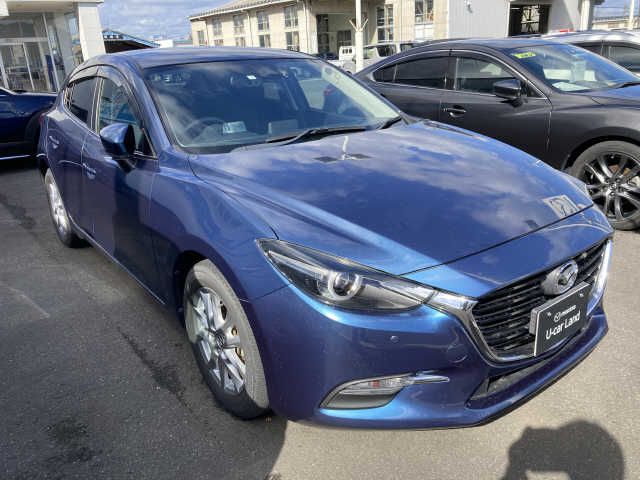 Mazda AXELA SPORT 2018-05 13584-4
