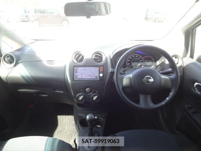 Nissan NOTE 2013-09 239057-2
