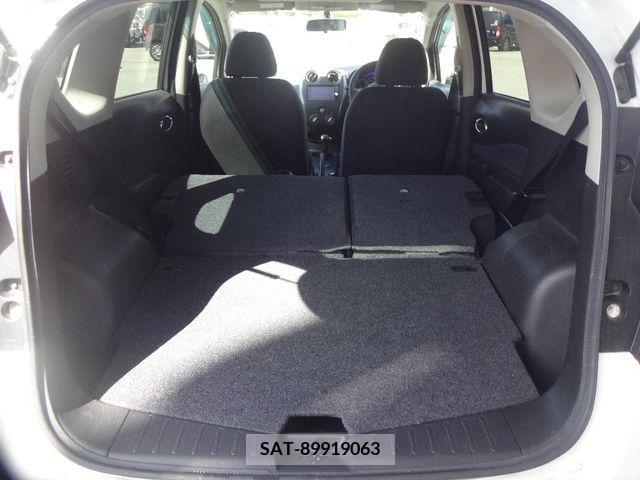 Nissan NOTE 2013-09 239057-10