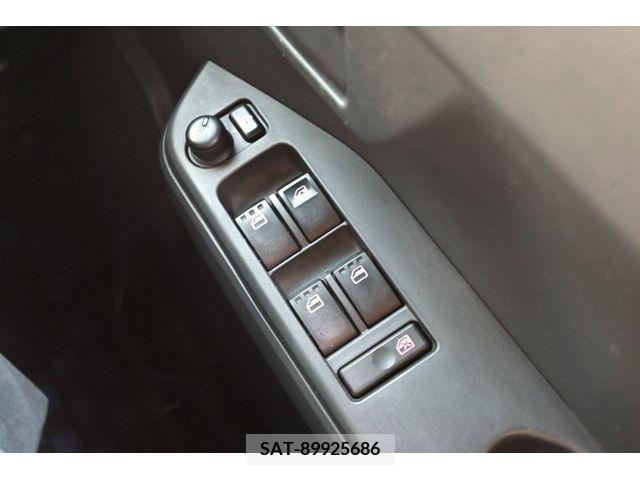Daihatsu WAKE 2015-03 290166-22