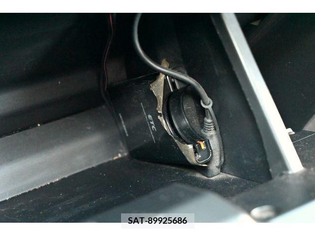 Daihatsu WAKE 2015-03 290166-23