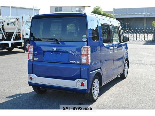 Daihatsu WAKE 2015-03 290166-4
