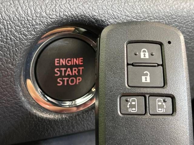 Toyota SIENTA 2019-12 183910-7