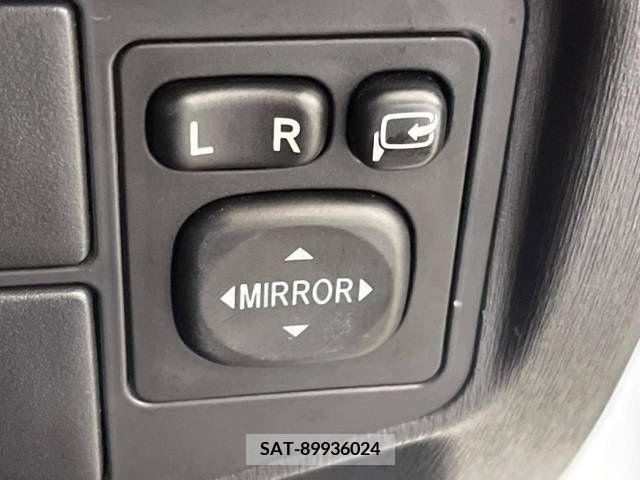 Toyota PRIUS 2014-10 375471-7