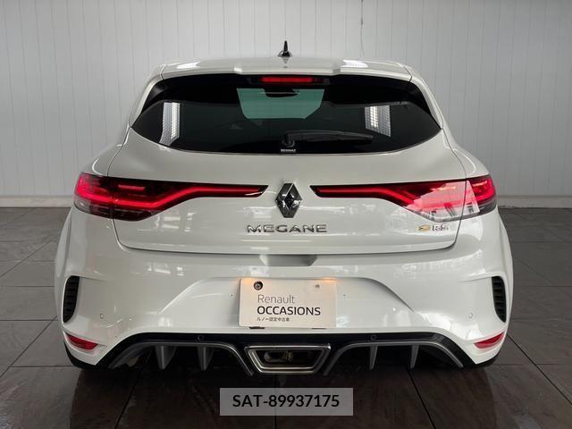 Renault MEGANE 2021-06 316973-10