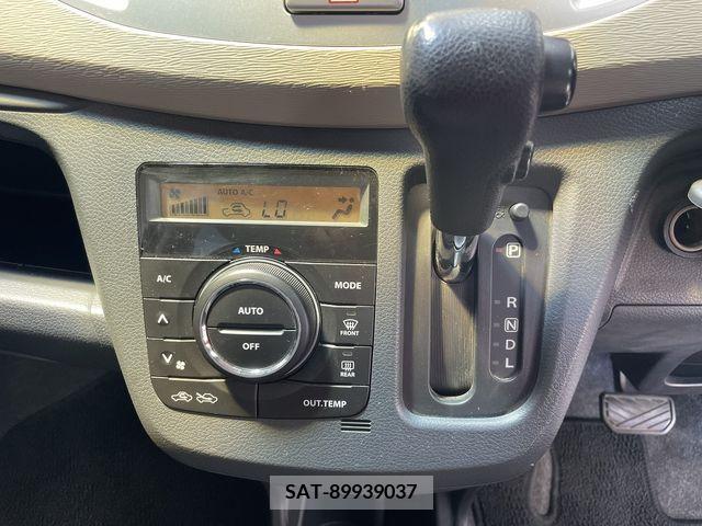 Suzuki WAGON R 2014-02 371776-17