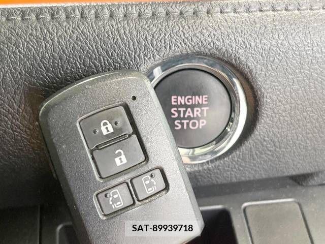 Toyota SIENTA 2016-03 313750-6