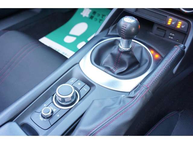 Mazda ROADSTER 2018-03 7601-12