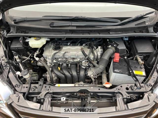 Toyota NOAH 2016-04 321475-19